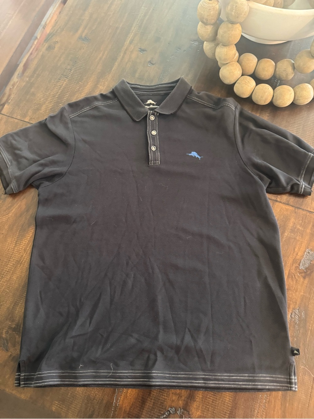 Tommy Bahama~Black Polo with Light Blue Marlin logo~Size XL~Like new!🖤